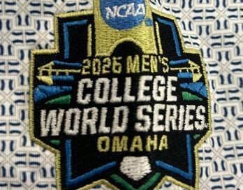 HORN LEGEND WVU OMAHA NAVY MOSAIC KNIT